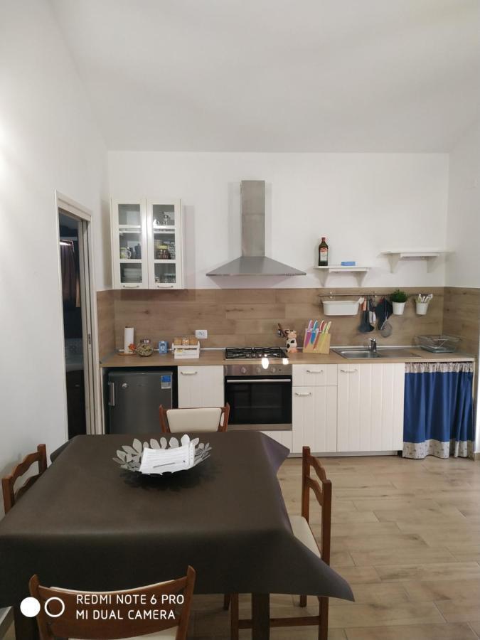 Agriturismo " Le Serre" スペッロ エクステリア 写真