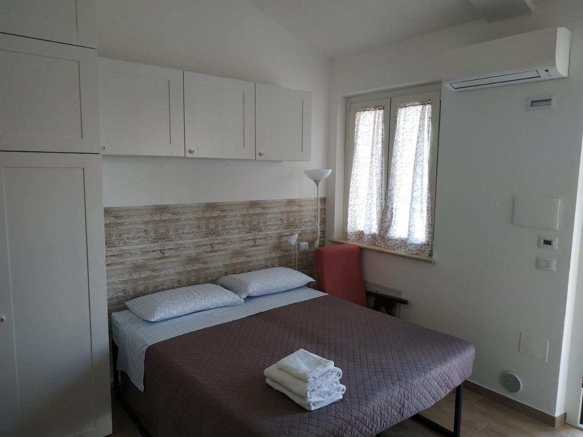 Agriturismo " Le Serre" スペッロ エクステリア 写真